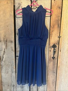 Ya Los Angeles Navy Sleeveless Pleated Waist Midi Dress